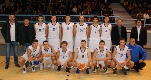 Слика првог тима Хеа